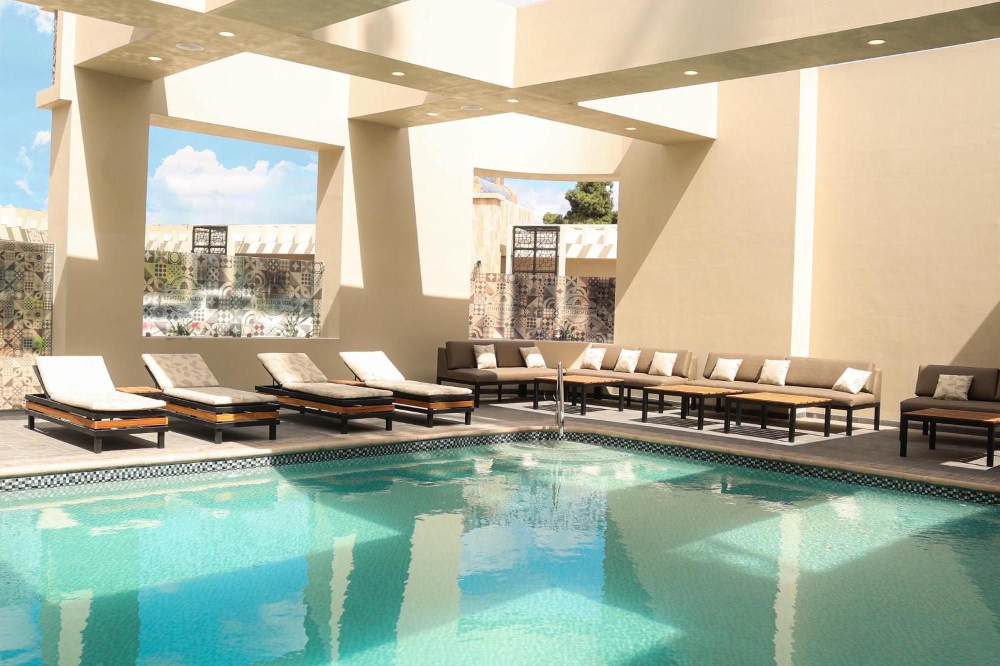 Hotel Hacienda Aguacaliente Tijuana Extérieur photo